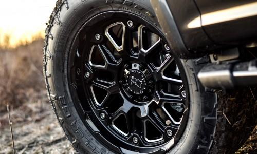 Ford F150 velgen - Black Rhino Hollister - Gloss black milled wielen