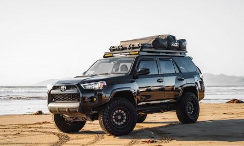 Toyota 4runner - Black Rhino Arsenal - Sand on black wheels truck velgen