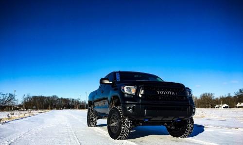 Toyota Tundra - Black Rhino Warlord